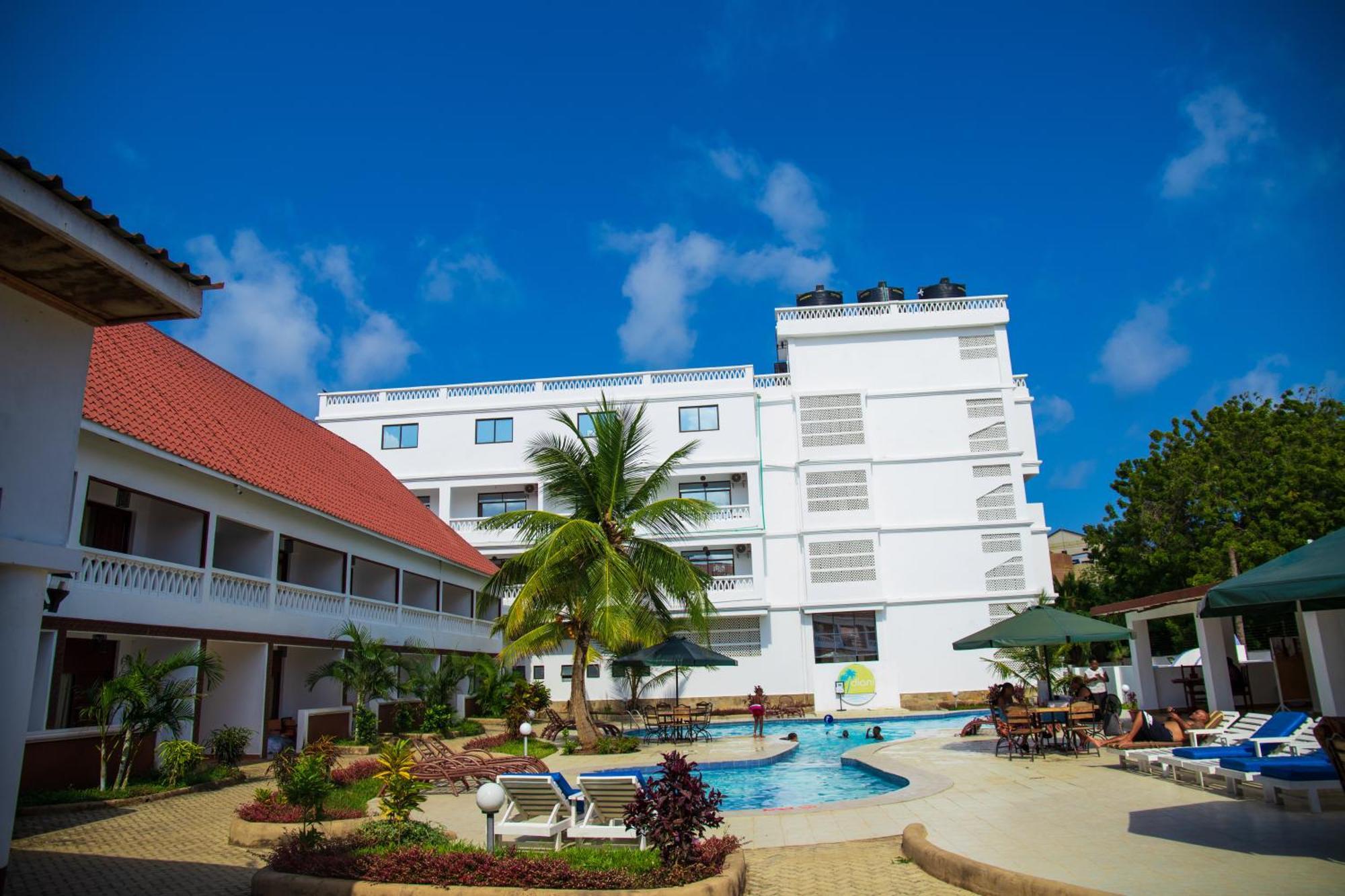 Diani Palm Resort And Apartments Diani Beach Exterior photo